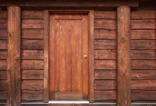 Log Cabin Siding Installation in Conroe